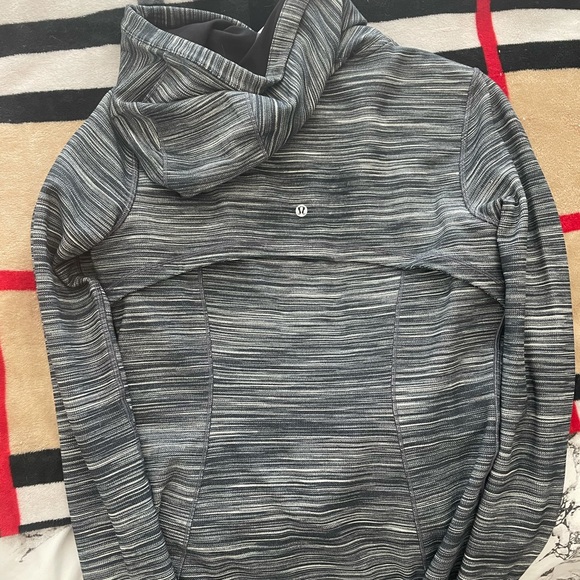 Lululemon jacket - Picture 2 of 2